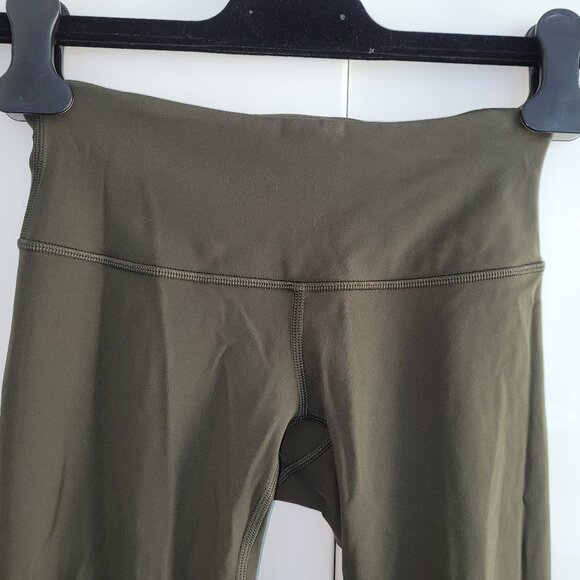 lululemon athletica Wunder Under Crop Leggings in Dark Olive Luxtreme  Size 2 - Picture 3 of 7